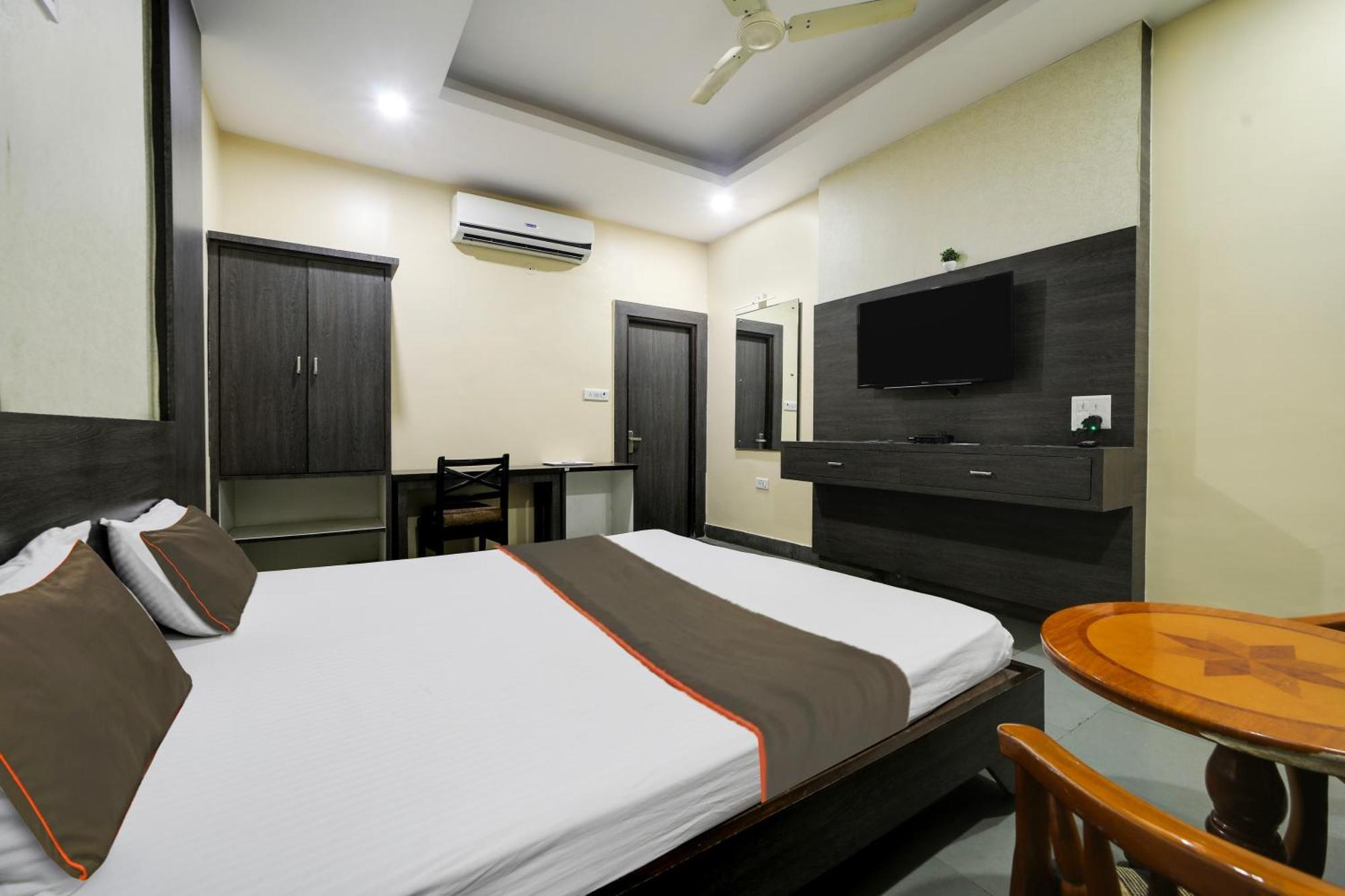 Collection O Hotel Silver Inn Bhopal Exterior foto